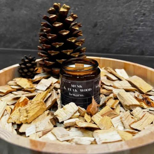 musk and teak wood wp.webp