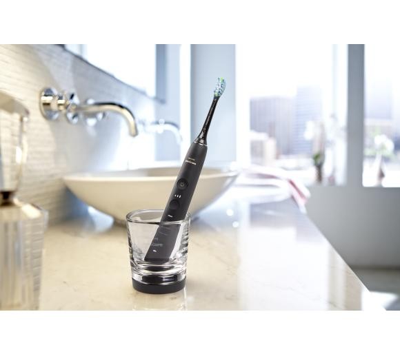 philips-sonicare-diamondclean-hx9911-09,78809799649_8 (2).jpg